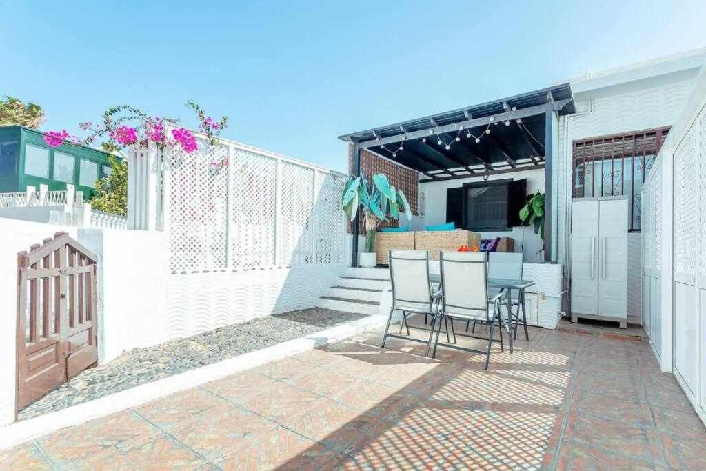 Summer Dreams Beach House Playa Honda  Exterior foto